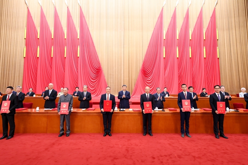 习近平：在国家科学技术奖励大会、两院院士大会、中国科协第十一次全国代表大会上的讲话