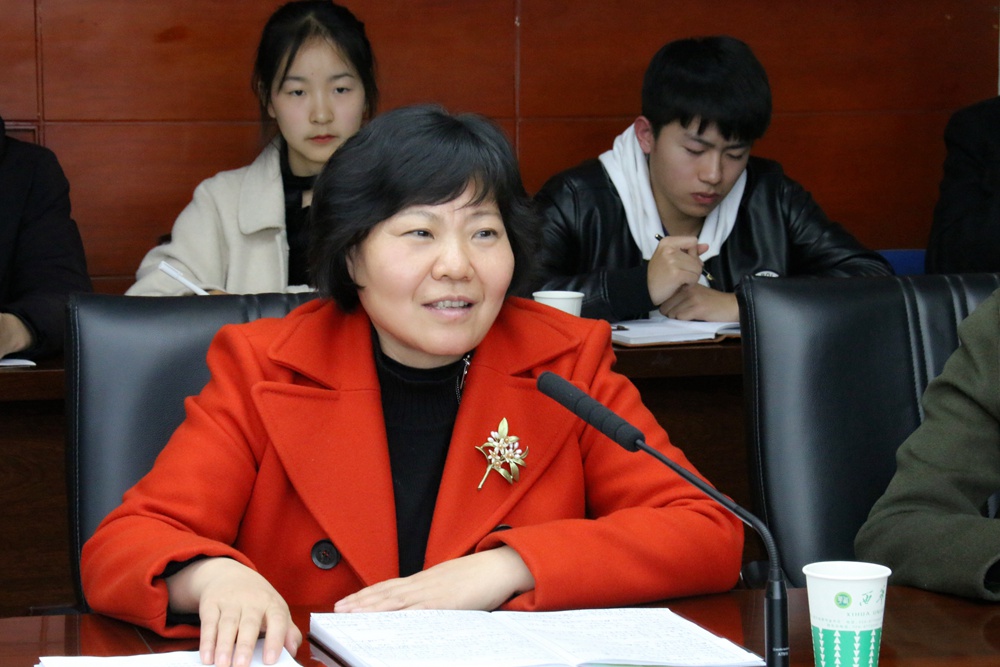 校党委书记边慧敏讲话